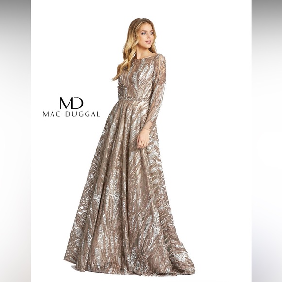 Mac Duggal Gown. Worn once. Beautiful dress - Picture 1 of 5